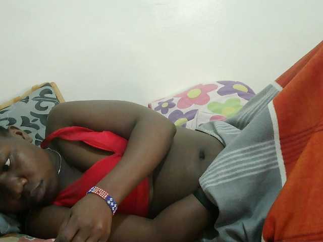Blackdoll1 live cam on BongaCams
