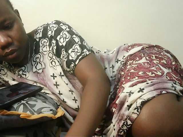 Blackdoll1 live cam on BongaCams