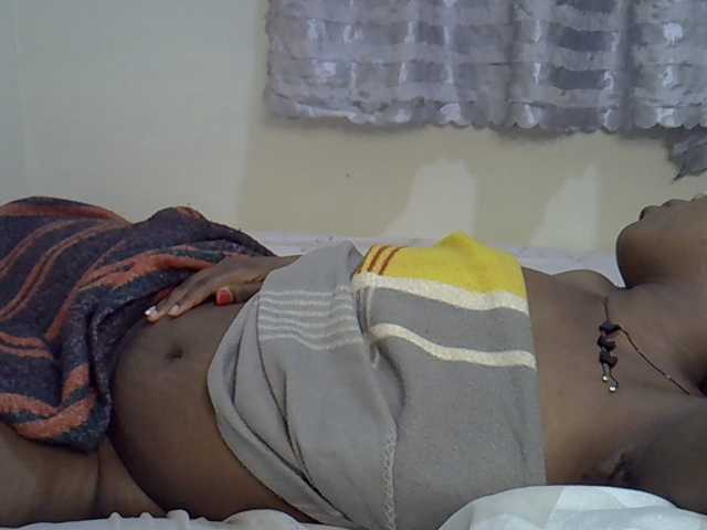 Blackdoll1 live cam on BongaCams