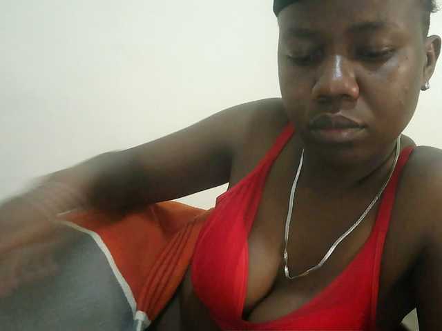 Blackdoll1 live cam on BongaCams