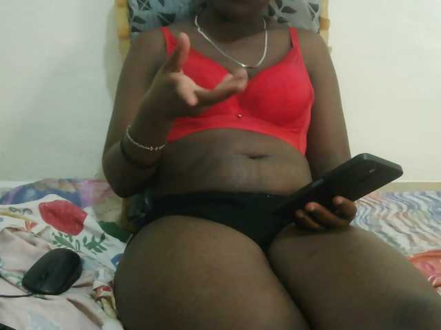 Blackdoll1 live cam on BongaCams