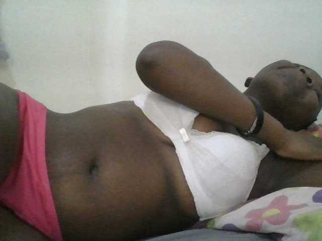 Blackdoll1 live cam on BongaCams
