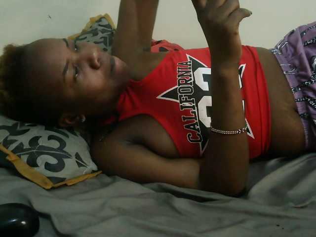Blackdoll1 live cam on BongaCams