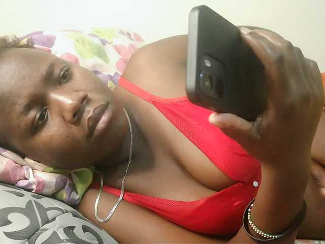Blackdoll1 live cam on BongaCams