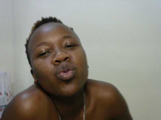 Blackdoll1 live cam on BongaCams