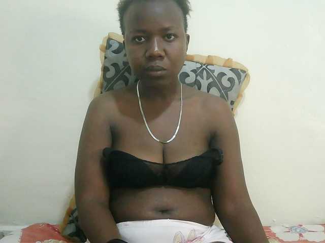 Blackdoll1 live cam on BongaCams