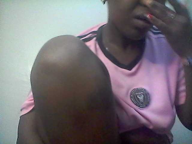 Blackdoll1 live cam on BongaCams