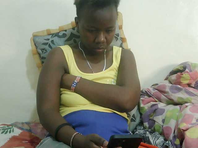 Blackdoll1 live cam on BongaCams