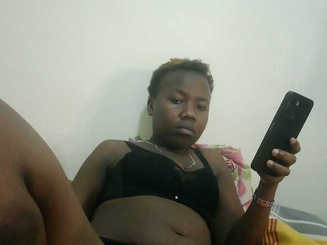 Blackdoll1 live cam on BongaCams