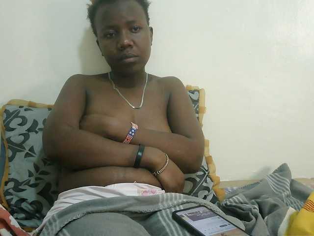 Blackdoll1 live cam on BongaCams
