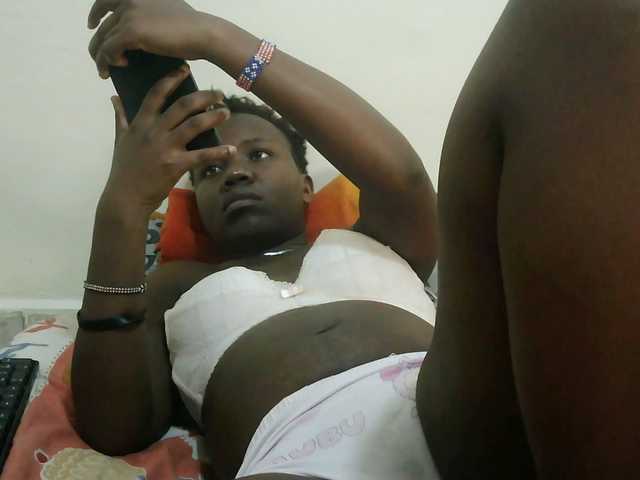 Blackdoll1 live cam on BongaCams