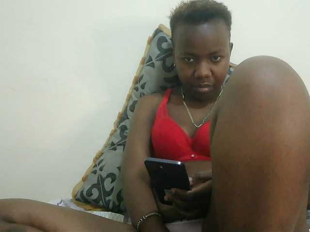 Blackdoll1 live cam on BongaCams