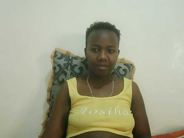 Blackdoll1 live cam on BongaCams