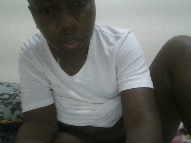 Blackdoll1 live cam on BongaCams