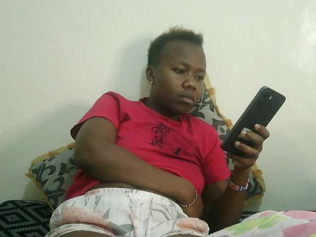 Blackdoll1 live cam on BongaCams