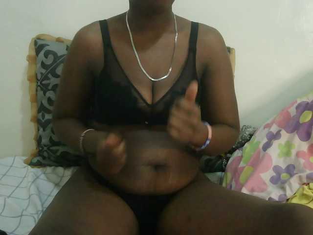 Blackdoll1 live cam on BongaCams