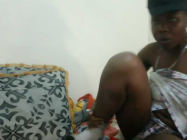 Blackdoll1 live cam on 