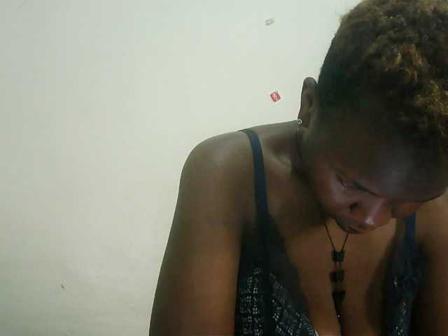 Blackdoll1 live cam on BongaCams