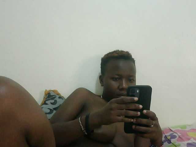 Blackdoll1 live cam on BongaCams