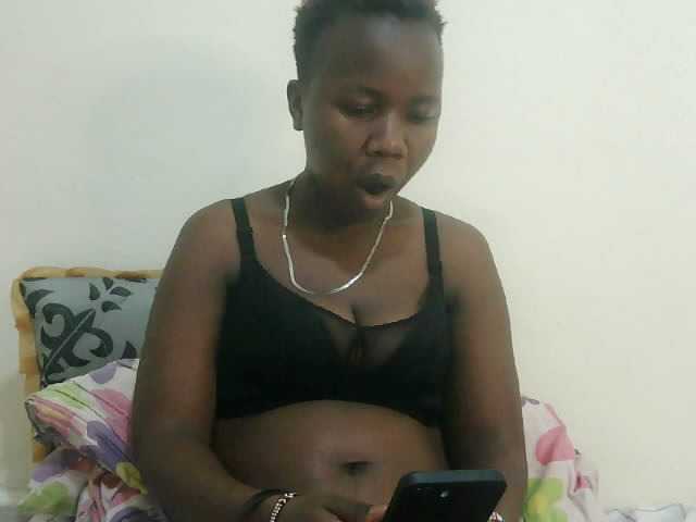 Blackdoll1 live cam on BongaCams