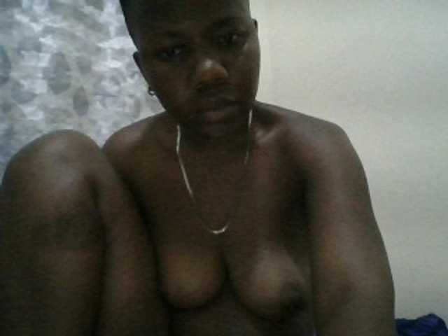 Blackdoll1 live cam on BongaCams