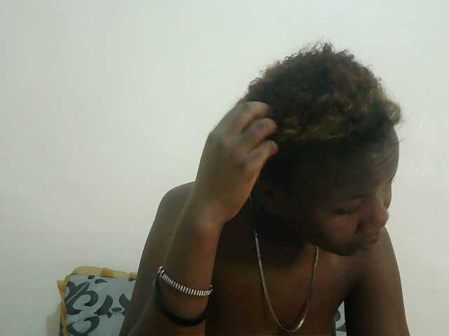 Blackdoll1 live cam on BongaCams