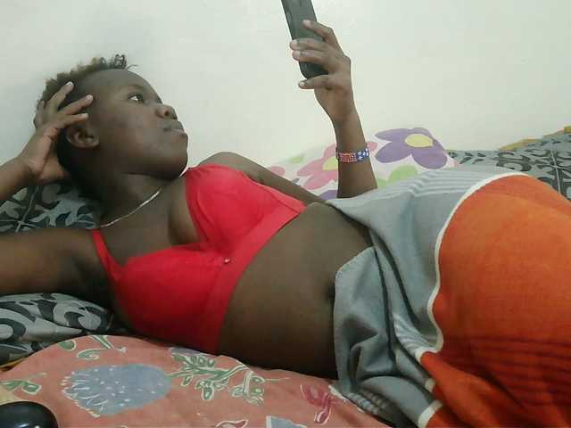 Blackdoll1 live cam on BongaCams