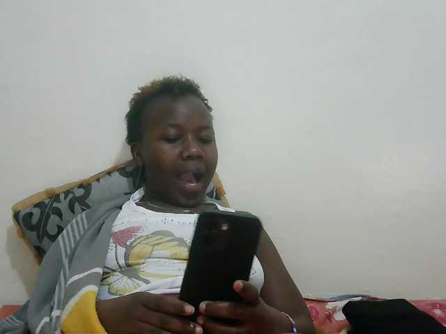 Blackdoll1 live cam on BongaCams