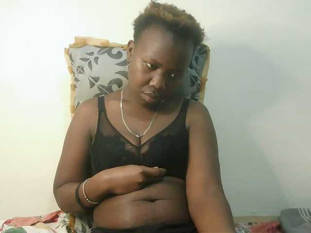 Blackdoll1 live cam on BongaCams