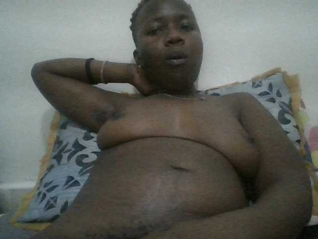 Blackdoll1 live cam on BongaCams
