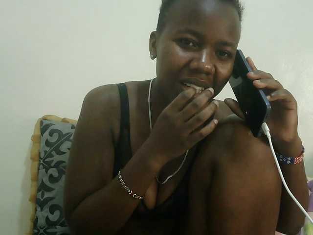 Blackdoll1 live cam preview