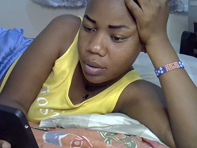Blackdoll1 live cam on BongaCams