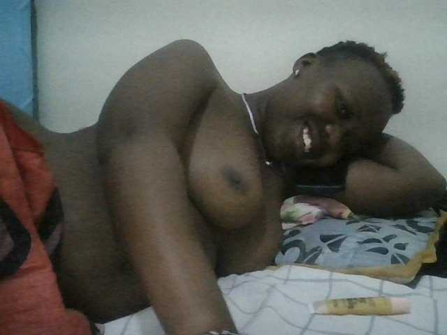 Blackdoll1 live cam on BongaCams