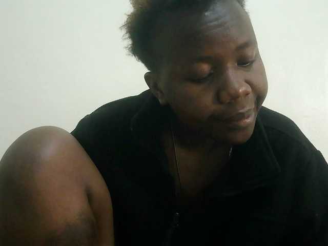 Blackdoll1 live cam on BongaCams