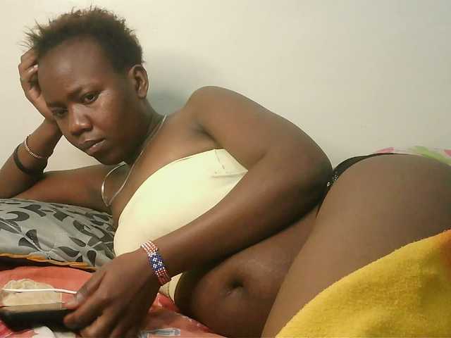 Blackdoll1 live cam on BongaCams