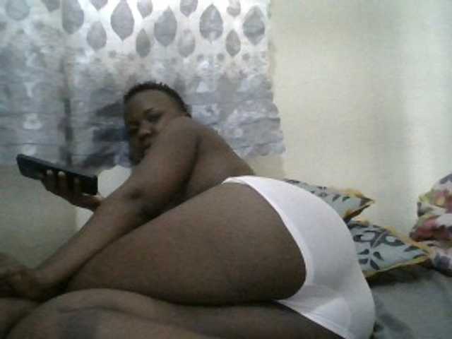 Blackdoll1 live cam on BongaCams