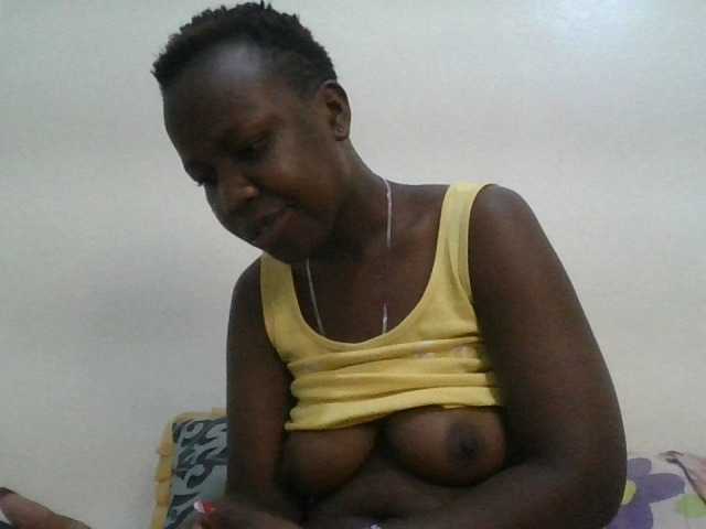 Blackdoll1 live cam on BongaCams