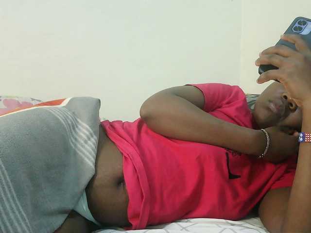 Blackdoll1 live cam on BongaCams