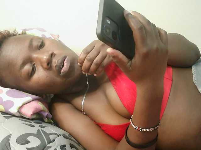 Blackdoll1 live cam on BongaCams