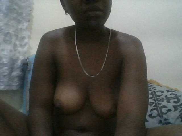 Blackdoll1 live cam on BongaCams