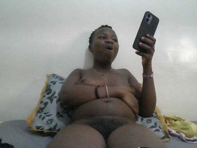 Blackdoll1 live cam on BongaCams