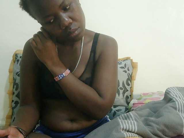 Blackdoll1 live cam on BongaCams