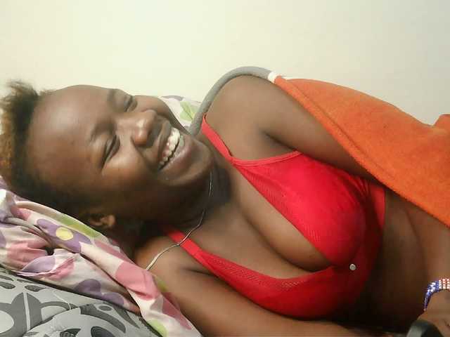 Blackdoll1 live cam on BongaCams