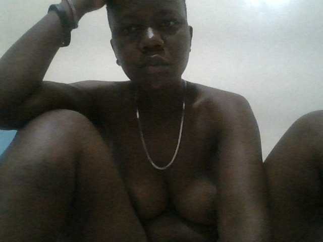 Blackdoll1 live cam on BongaCams