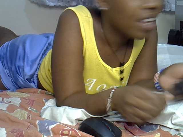 Blackdoll1 live cam on BongaCams