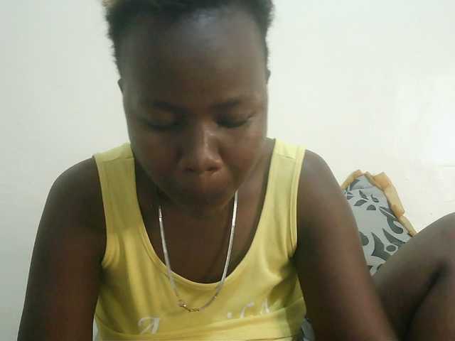 Blackdoll1 live cam on BongaCams