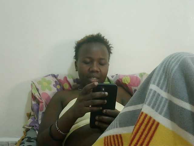Blackdoll1 live cam on BongaCams
