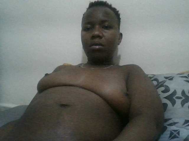 Blackdoll1 live cam on BongaCams