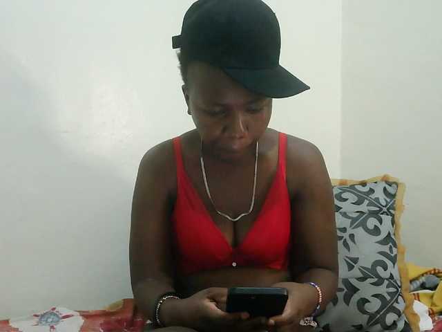 Blackdoll1 live cam on 