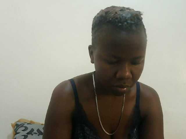 Blackdoll1 live cam on BongaCams